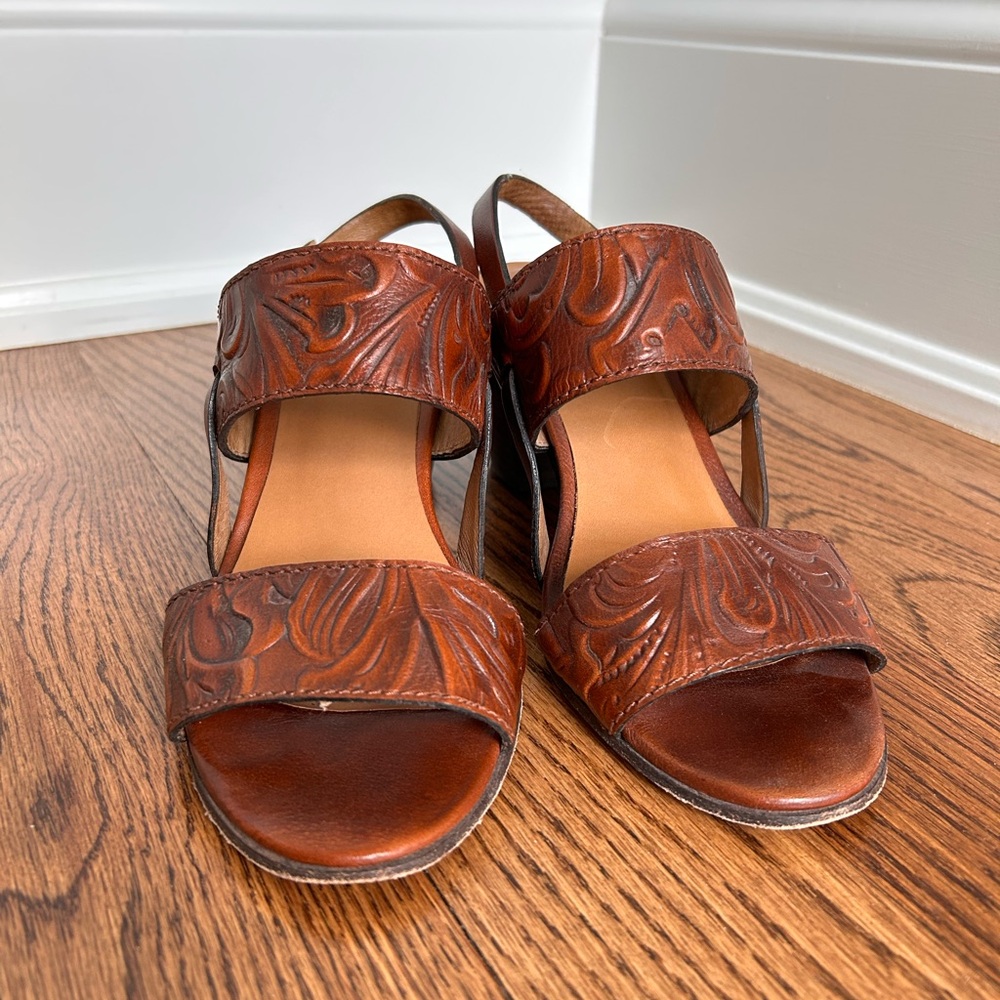 Patricia Nash Tooled Brown Leather Sandals